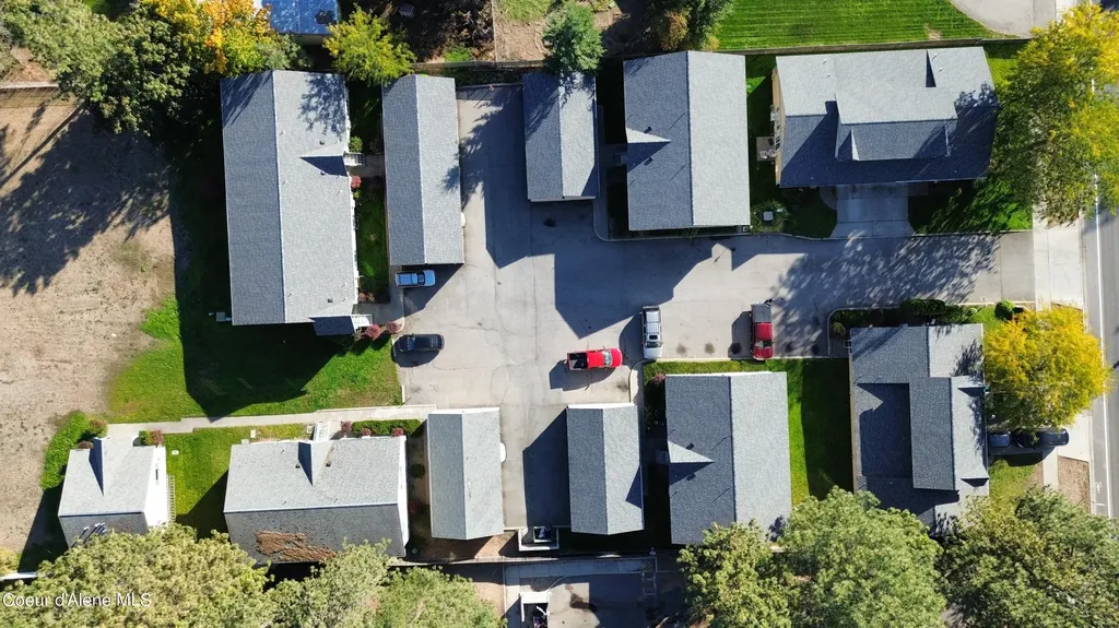 1800, 1802, 1804, 1806, 1808, 1810 Spokane Street Post Falls ID 83854
