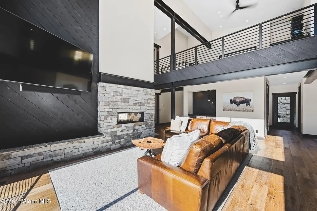 5714 E Hayden Lake Road Hayden ID 83835