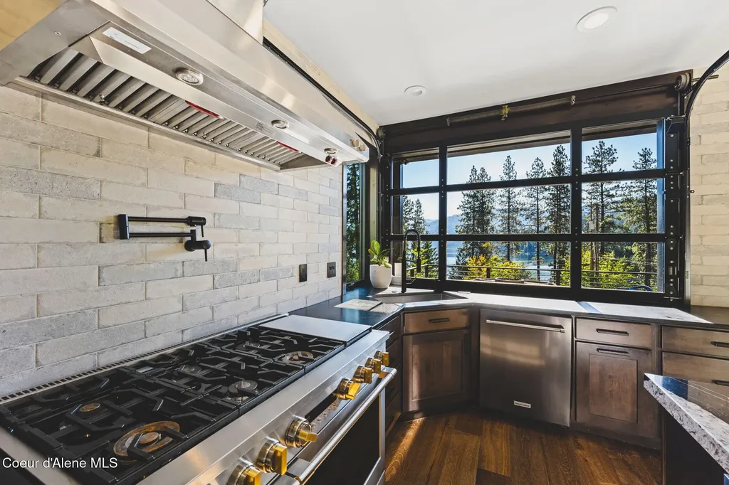 5714 E Hayden Lake Road Hayden ID 83835