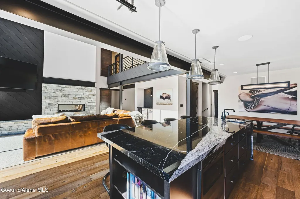 5714 E Hayden Lake Road Hayden ID 83835