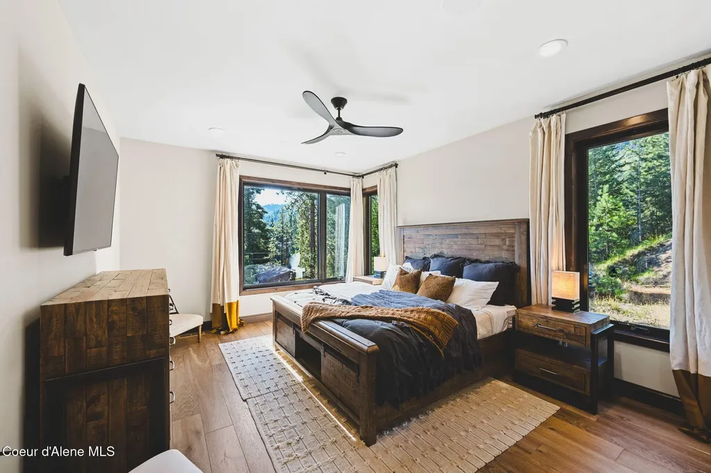 5714 E Hayden Lake Road Hayden ID 83835
