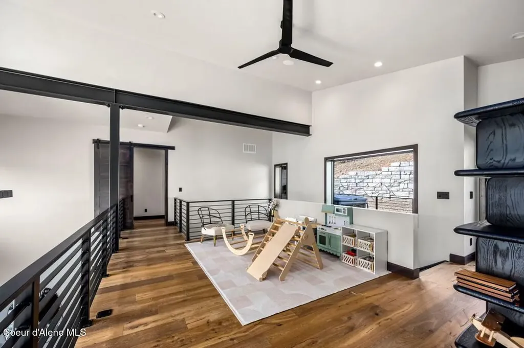 5714 E Hayden Lake Road Hayden ID 83835