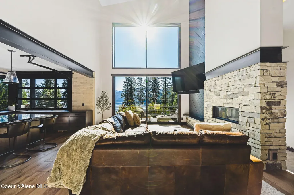 5714 E Hayden Lake Road Hayden ID 83835