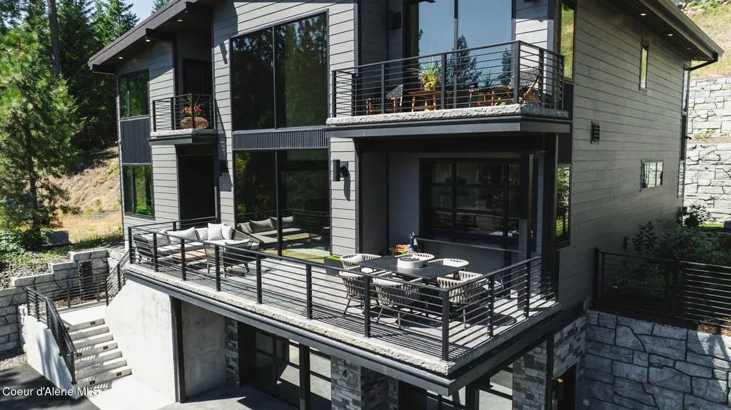 5714 E Hayden Lake Road Hayden ID 83835