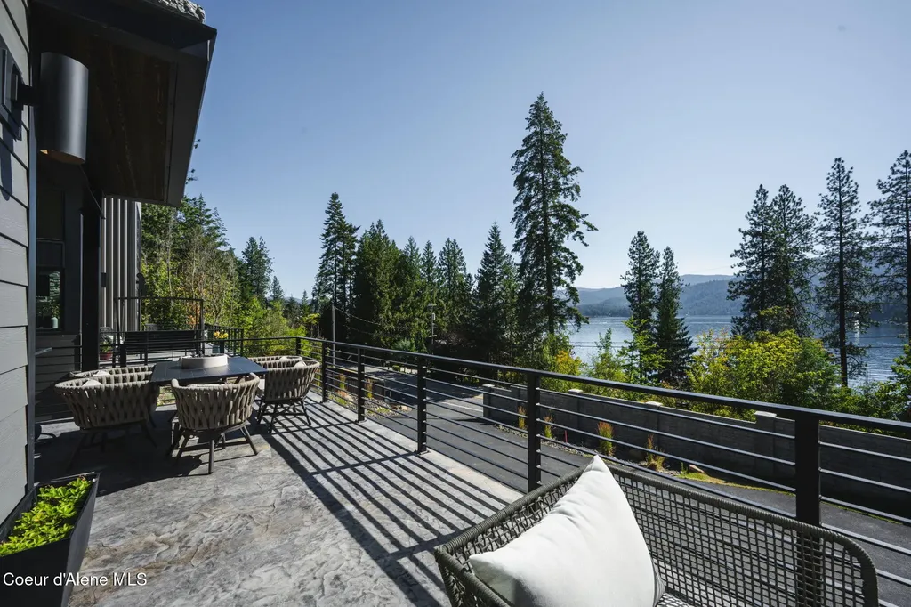 5714 E Hayden Lake Road Hayden ID 83835