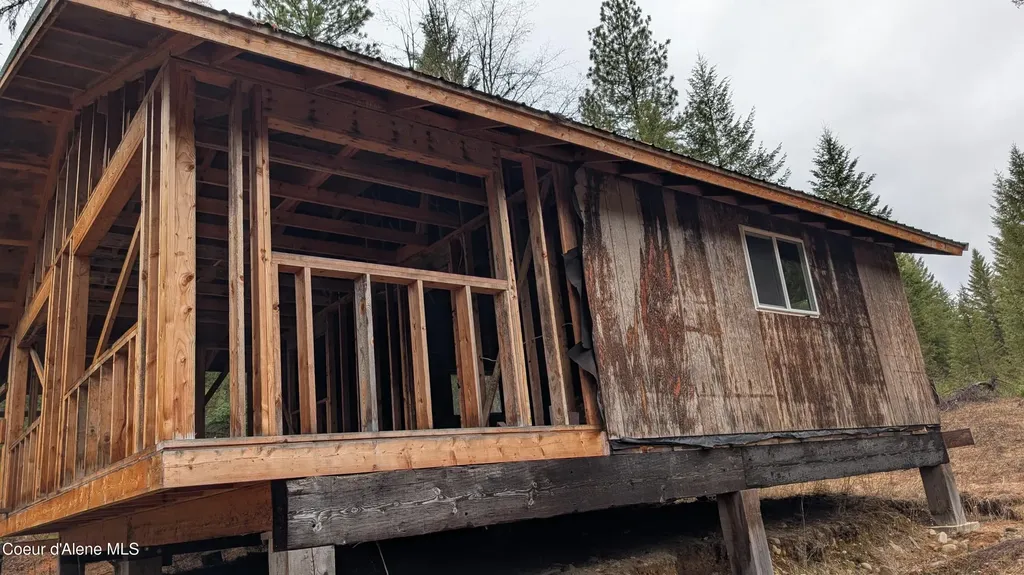 53396 Highway 95 Bonners Ferry ID 83805