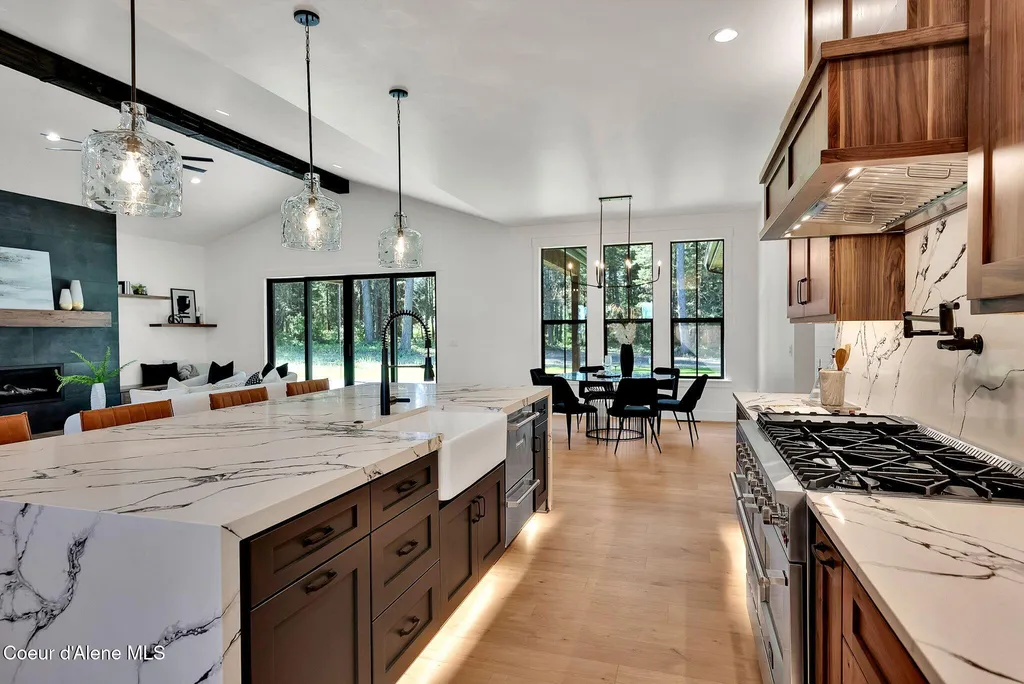 17341 Armel Road Hayden ID 83835