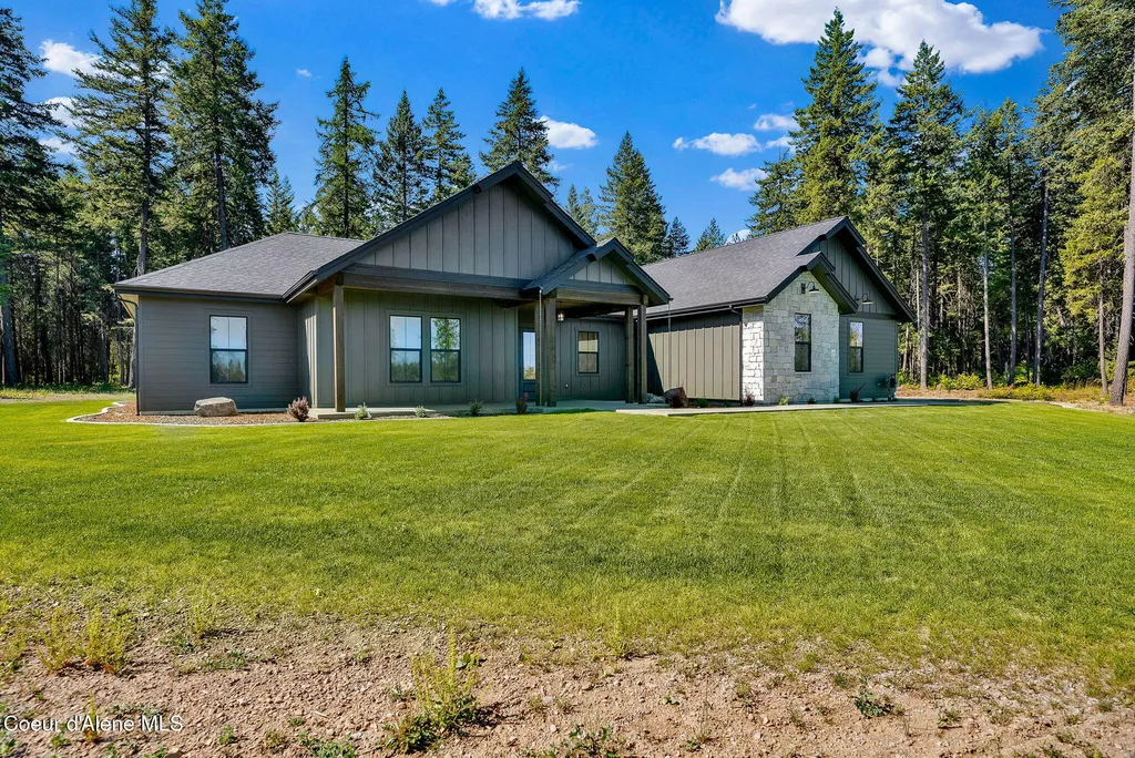 17341 Armel Road Hayden ID 83835