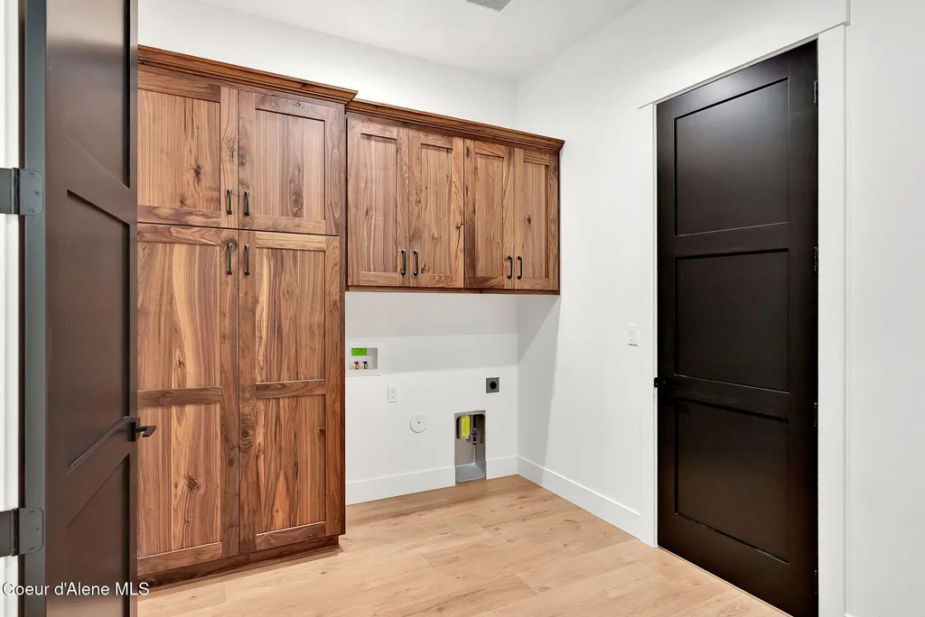 17341 Armel Road Hayden ID 83835