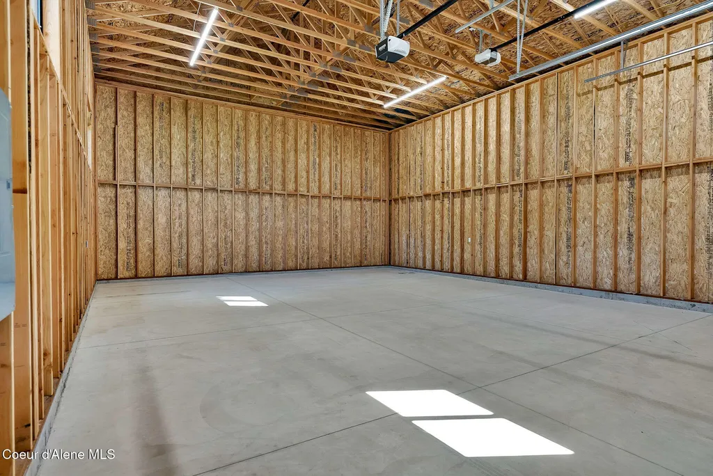 17341 Armel Road Hayden ID 83835
