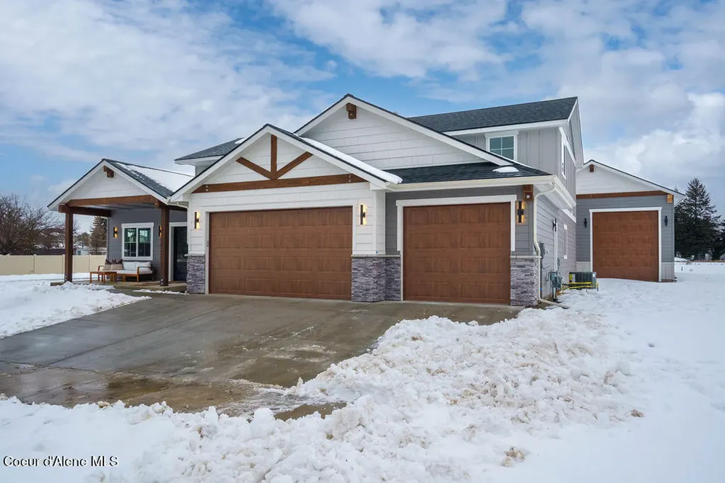 4423 E Savea Lane Post Falls ID 83854