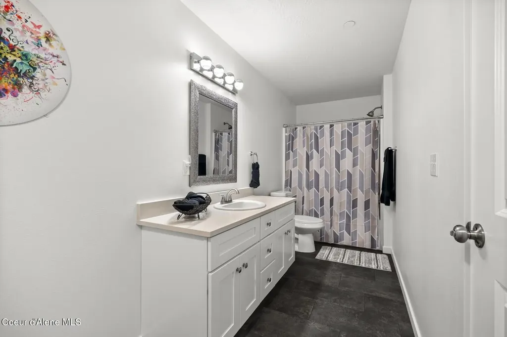 140 Railroad Avenue Units 1-5 Kellogg ID 83837