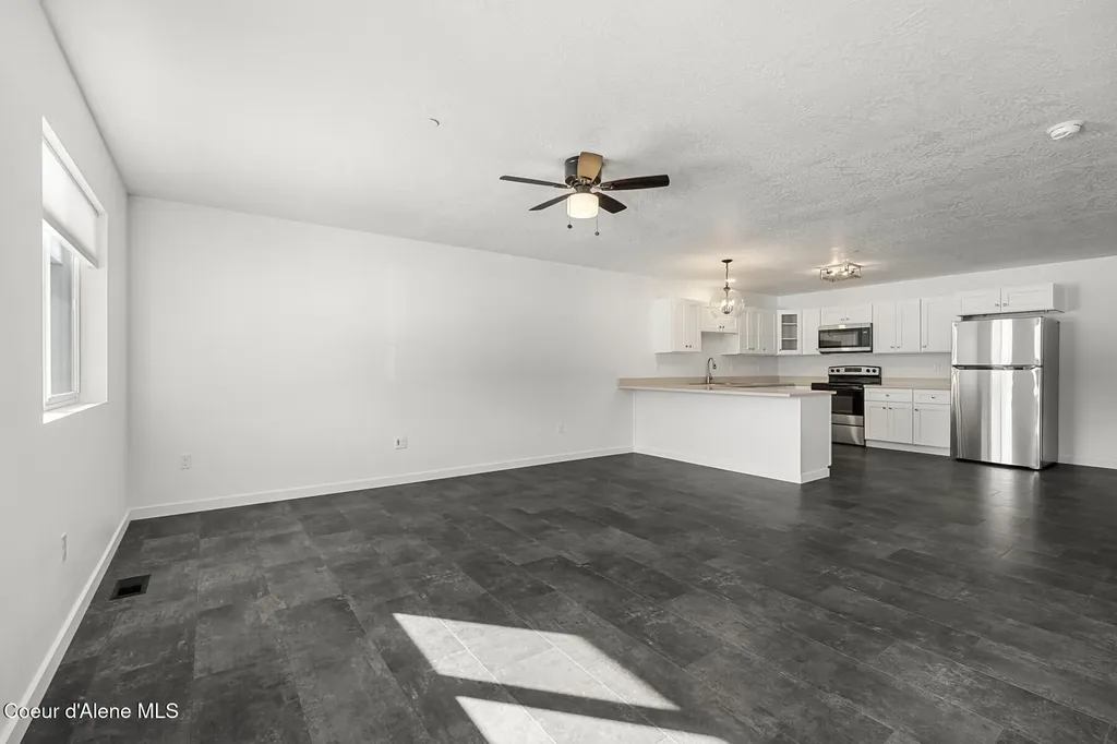 140 Railroad Avenue Units 1-5 Kellogg ID 83837