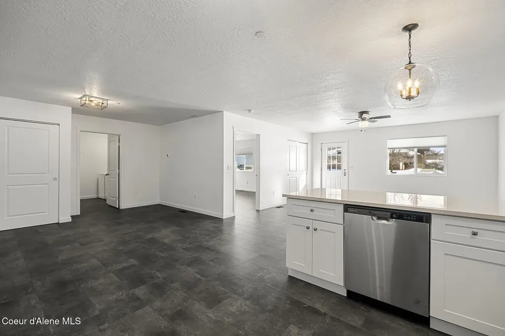140 Railroad Avenue Units 1-5 Kellogg ID 83837