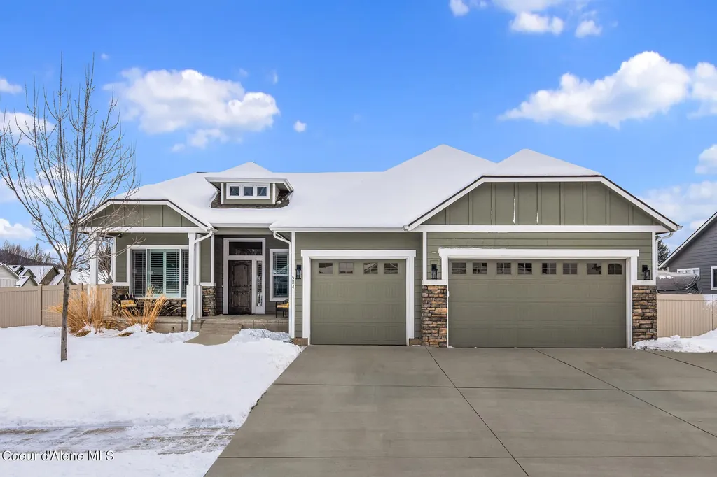 584 E Dolomite Drive Hayden ID 83835