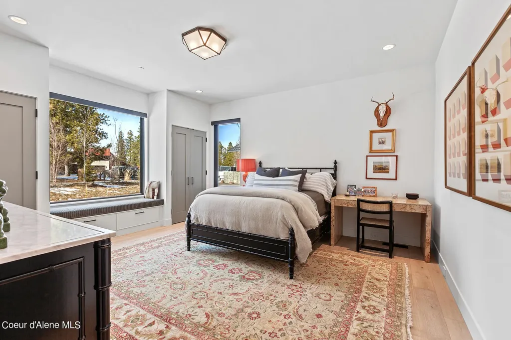 6010 S Grainger Court Harrison ID 83833