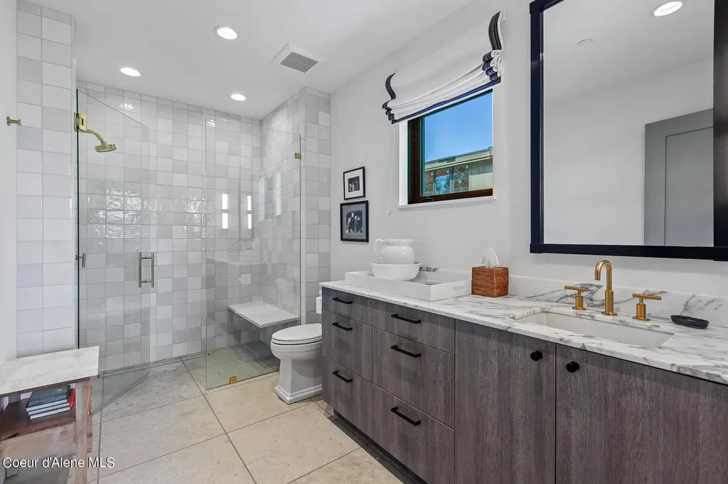 6010 S Grainger Court Harrison ID 83833
