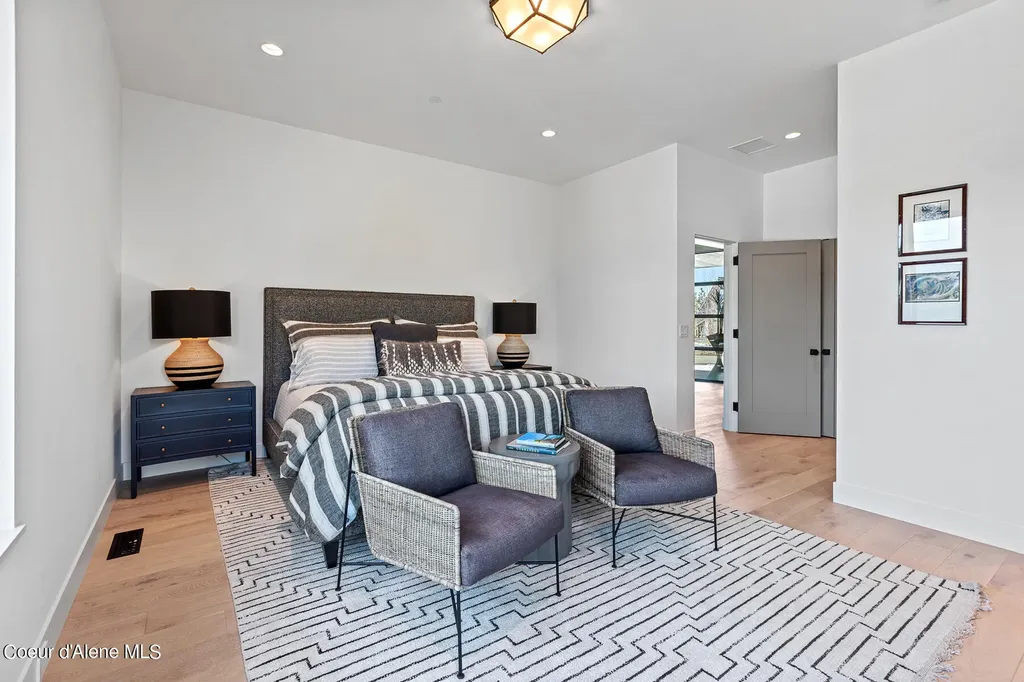 6010 S Grainger Court Harrison ID 83833