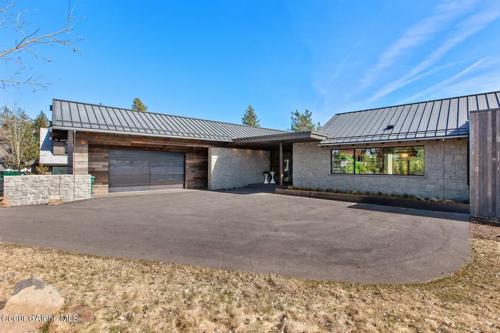 6010 S Grainger Court Harrison ID 83833