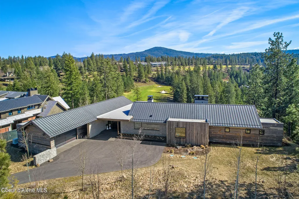 6010 S Grainger Court Harrison ID 83833