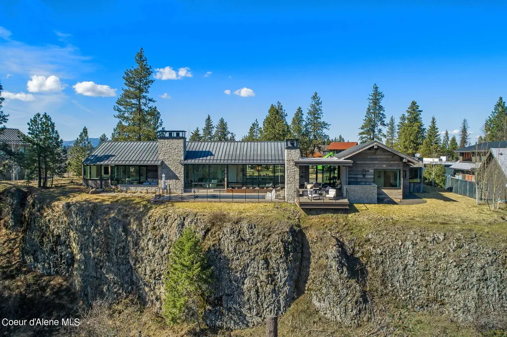 6010 S Grainger Court Harrison ID 83833
