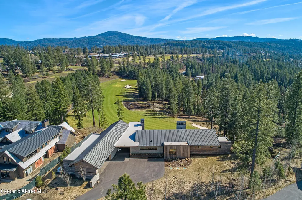 6010 S Grainger Court Harrison ID 83833
