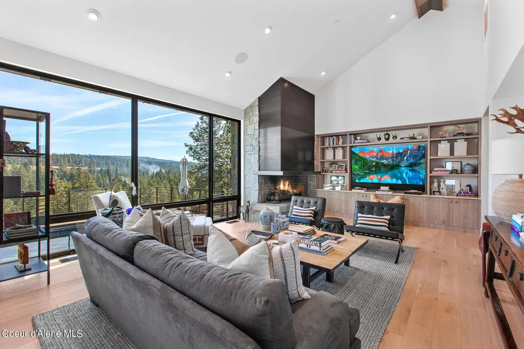 6010 S Grainger Court Harrison ID 83833