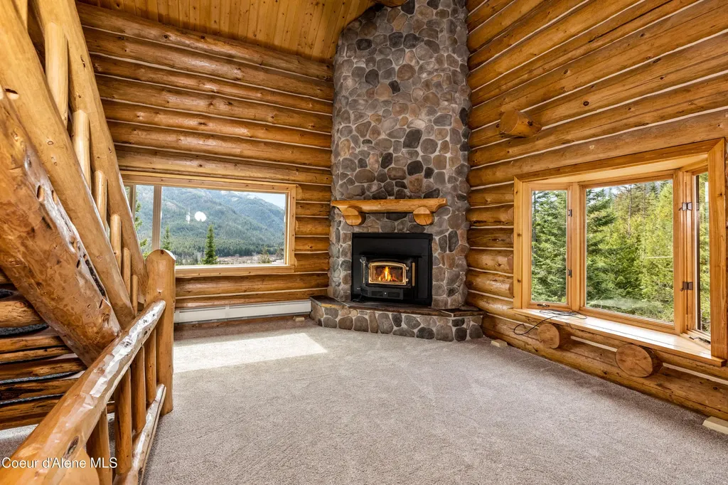 21 Barnes Lane Noxon MT 59853