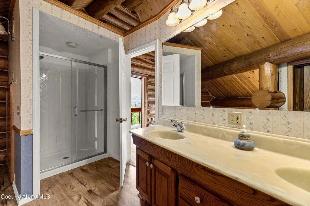 21 Barnes Lane Noxon MT 59853