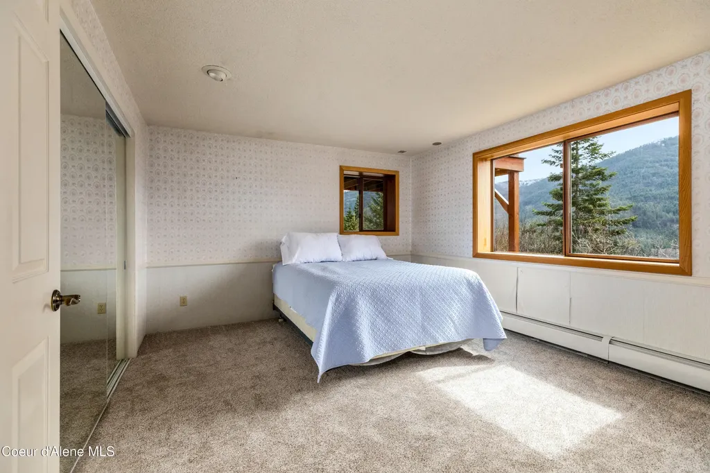 21 Barnes Lane Noxon MT 59853