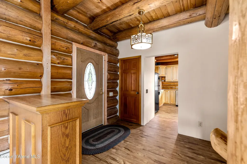 21 Barnes Lane Noxon MT 59853
