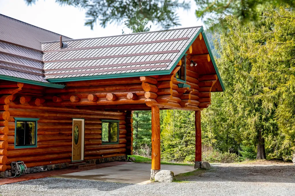 21 Barnes Lane Noxon MT 59853