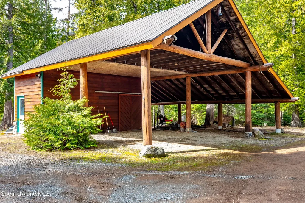 21 Barnes Lane Noxon MT 59853