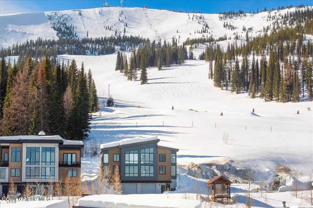 26 Headwall Drive Sandpoint ID 83864