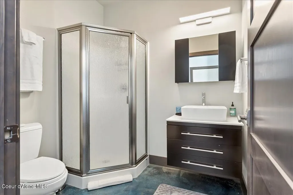 26 Headwall Drive Sandpoint ID 83864