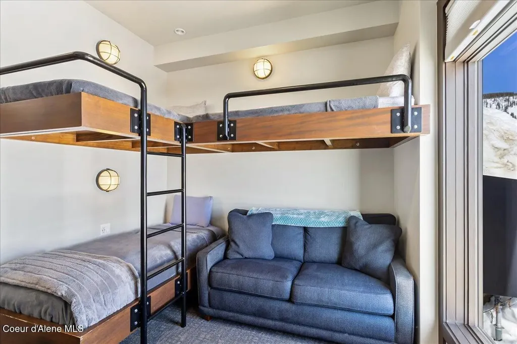 26 Headwall Drive Sandpoint ID 83864