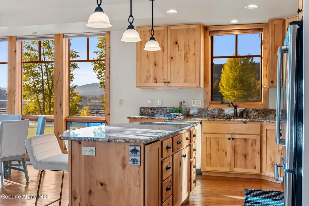 651 Dover Bay Parkway #202 Dover ID 83825