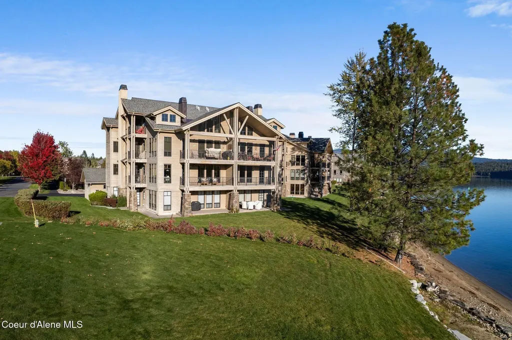 651 Dover Bay Parkway #202 Dover ID 83825