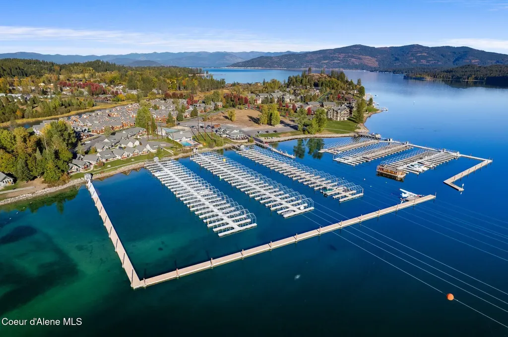 651 Dover Bay Parkway #202 Dover ID 83825