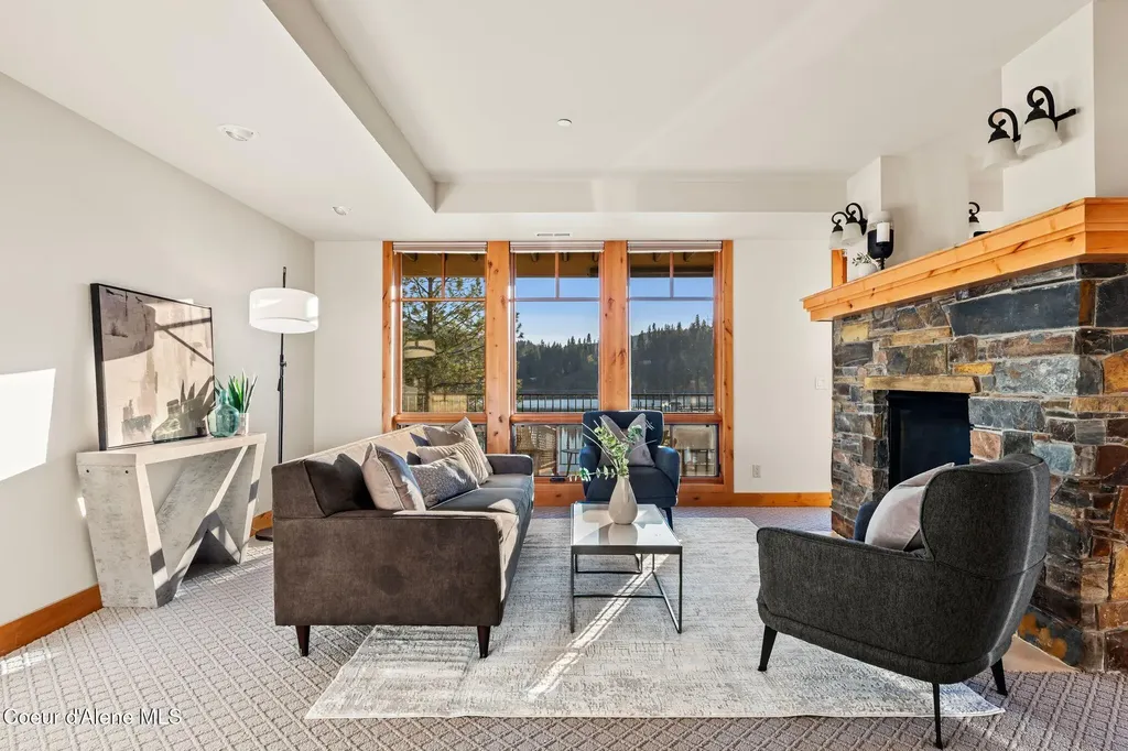 651 Dover Bay Parkway #202 Dover ID 83825