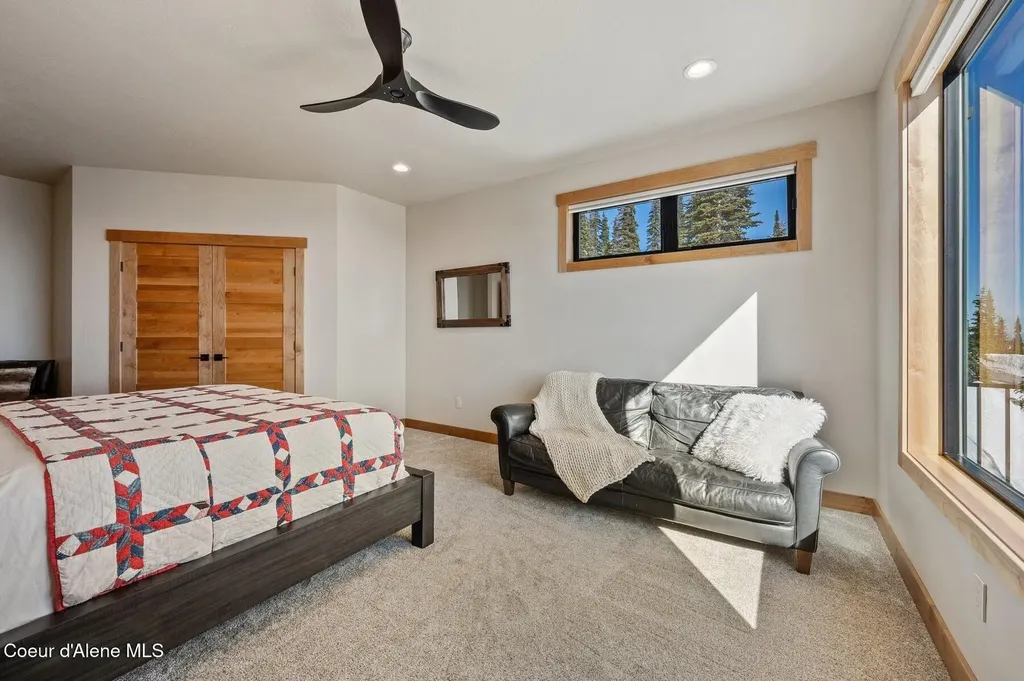 285 Tall Timber Road Sandpoint ID 83864