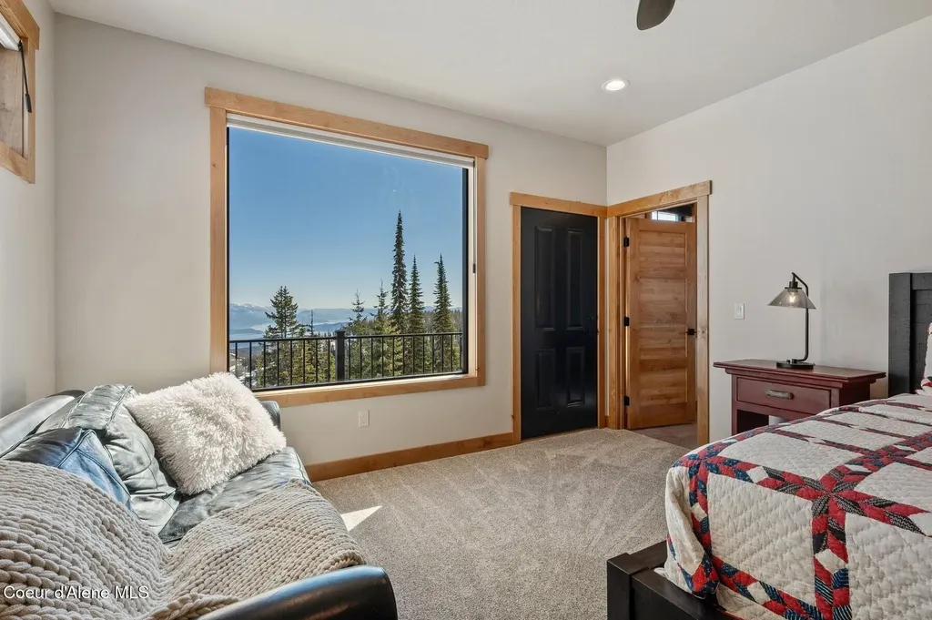 285 Tall Timber Road Sandpoint ID 83864