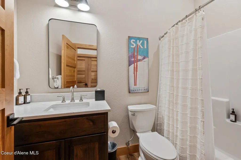 285 Tall Timber Road Sandpoint ID 83864