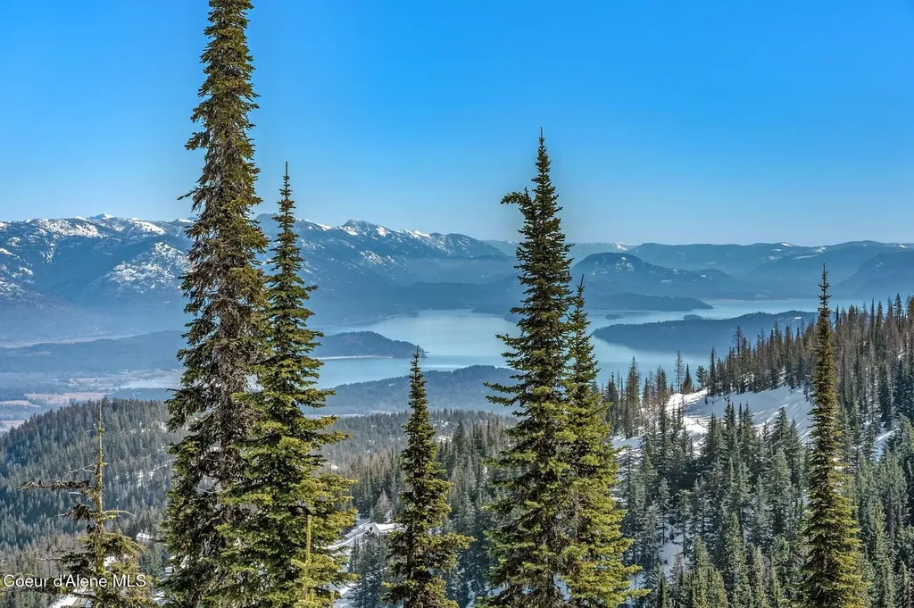 285 Tall Timber Road Sandpoint ID 83864