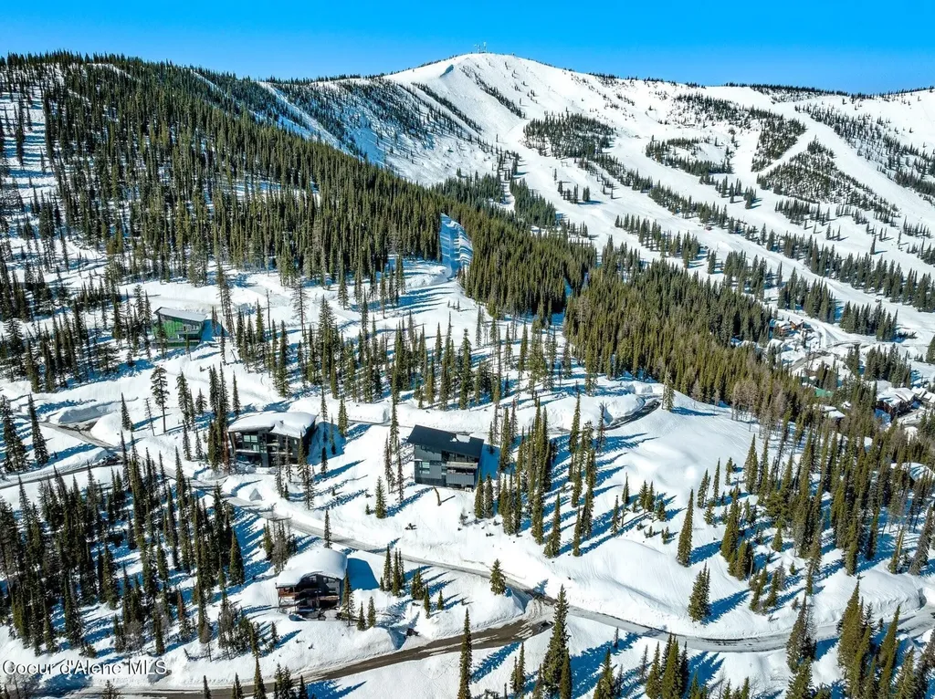 285 Tall Timber Road Sandpoint ID 83864