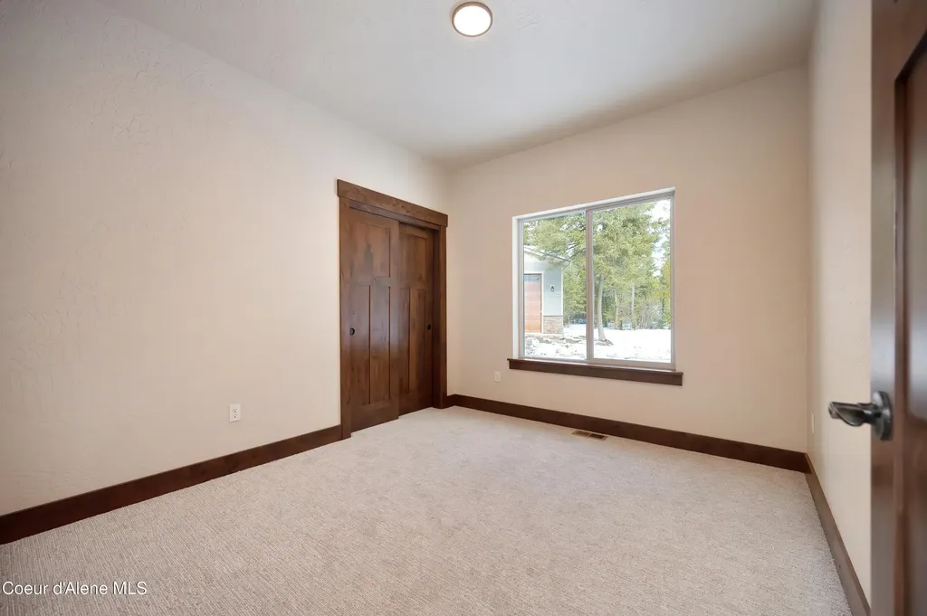 57 Carbonate Lane Oldtown ID 83822