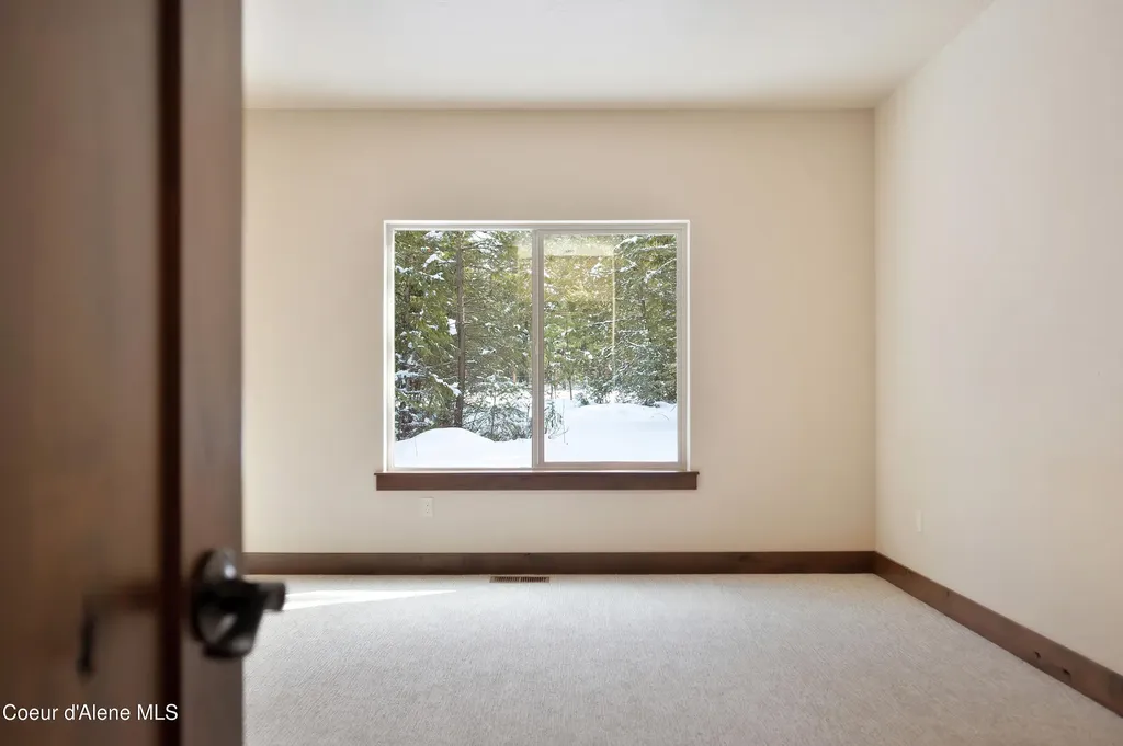 57 Carbonate Lane Oldtown ID 83822