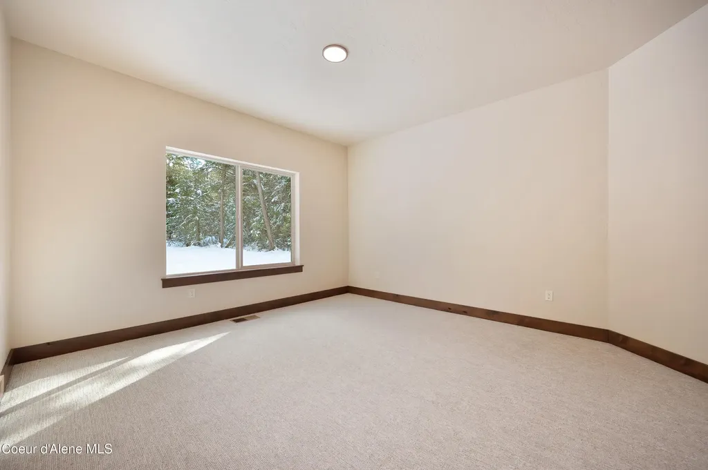 57 Carbonate Lane Oldtown ID 83822
