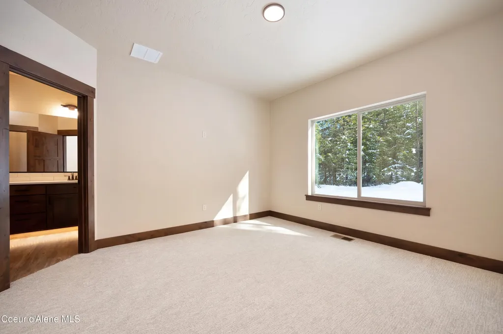 57 Carbonate Lane Oldtown ID 83822