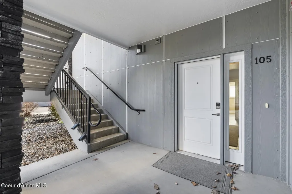 447 W Waterside Drive Post Falls ID 83854
